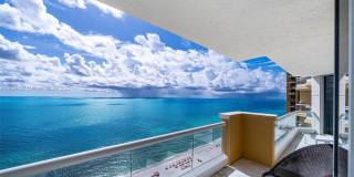 17875 Collins Ave Gallery 1