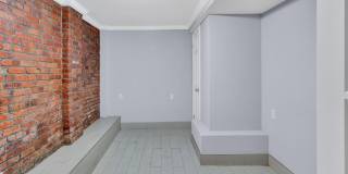 110 E 7th St Gallery 5