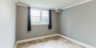 Cozy & bright 1 Bd/1Bth condo in Brookland House Condominium! Gallery 15
