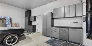 12805 West Berghan Street Gallery 10
