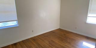 1002 Pine Dr Gallery 18