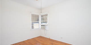 1562 Riverside Drive Gallery 11