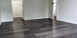 Warren St. Family Village Gallery 8