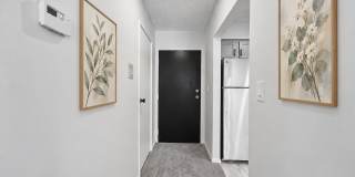 Center Court Apartments Gallery 6