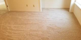 Available from May 15th.  2 Bedroom home with garage. Great Area and Location! Gallery 4