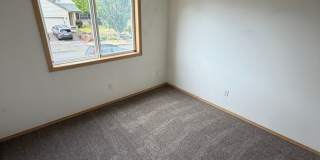 Beautiful Single Family Home In Beaverton  Showings Start 7/6 Gallery 15