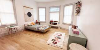 814 East Edgeware Road Gallery 2