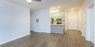 Riverstone Apartments at Long Shoals Gallery 72