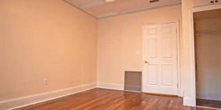 BU Brookline 4-bed 2-bath Gallery 9
