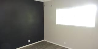 341 E Vogel Avenue Gallery 10