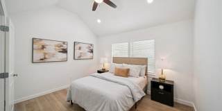 Gorgeous updated and modern open layout Gallery 17
