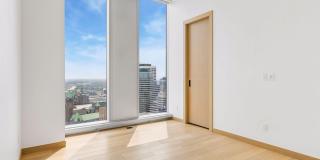 255 Hennepin Avenue Gallery 40