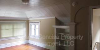 1392 Willamette Street Gallery 1