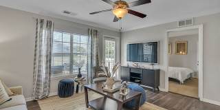 Landings at Lake Gray Gallery 14