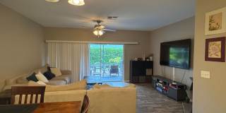 Charming 2BR Townhome in Fort Myers Gallery 3