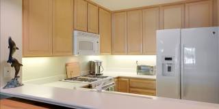 The American Riviera Living at El Escorial Villas Gallery 11