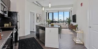 DelRay Tower Apartments Gallery 34