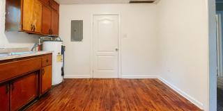 Coming Soon! Cozy 2 Bed / 1 Bath Home — Pet Friendly! Gallery 4