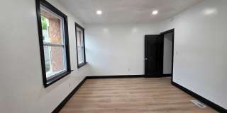 Fully Remodeled 3 bedroom 1 bathroom House for Rent in the South Side ! Gallery 10