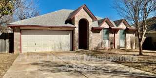 606 Eaglecreek Dr Gallery 1