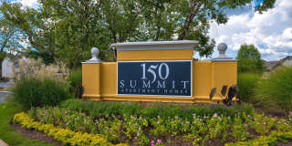 150 Summit Gallery 30