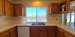 Two-Story 4-Bedroom Home in San Bernardino! Gallery 9