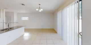 460 NE 194th Ter Gallery 10