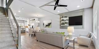 404 NW Retreat Lane Gallery 2