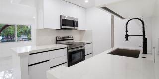 13250 SW 7th Ct Gallery 10