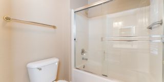 Spacious 3-Bed, 2-Bath Home with All Appliances Included! Gallery 17