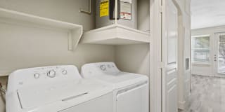 The Berkeley Luxury Apartment Homes Gallery 18