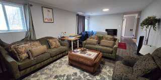 7009 LAMP POST unit: B Gallery 1