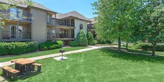 Deerfield Apartments Gallery 13