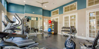 Verlaine on the Parkway Gallery 10