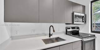 753 Northwest 30th Street Gallery 11