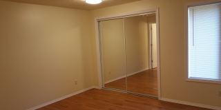 Beautiful 3 Bedroom, 2 bathroom House in Great Quiet Neighborhood. Gallery 19