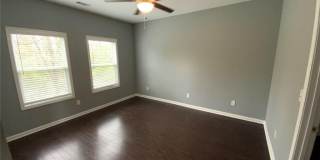 294 SW Bass SW Gallery 38