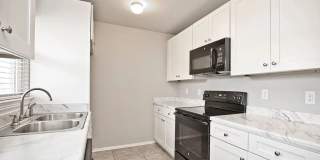 Haden Holly Station - Duplexes & Townhomes in Siloam Springs, AR Gallery 5
