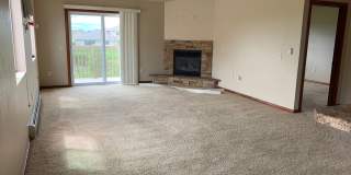 2 Bedroom, 2 bathroom apartment IMMEDIATE MOVE IN Gallery 1