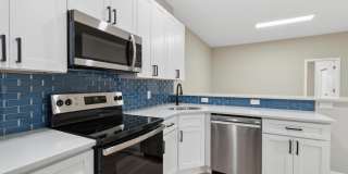 417 W ELM Street unit: 1 Gallery 1