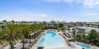 Eight 80 Newport Beach Gallery 2