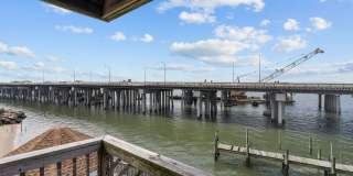 Beachfront 2BR/2BA Condo with Water Views in Norfolk – Water Included Gallery 24