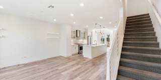 Gorgeous 4 Story Townhome Available in the Highly Desired 17 West Community! Gallery 25