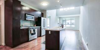 5550 Wilshire at Miracle Mile by Windsor Gallery 15