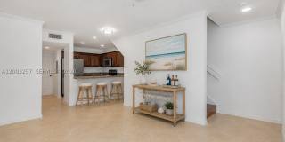 1000 Palm Trl Gallery 6