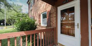 1011 GARNET Gallery 1