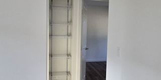 2 Bedroom located minutes from JBLM Gallery 11