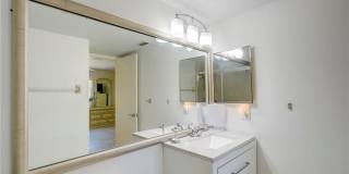 2950 SE Ocean Boulevard unit: 121-1 Gallery 33