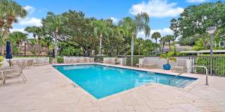 811 Oak Harbour Drive Gallery 21