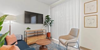Metropolis Apartments Gallery 40